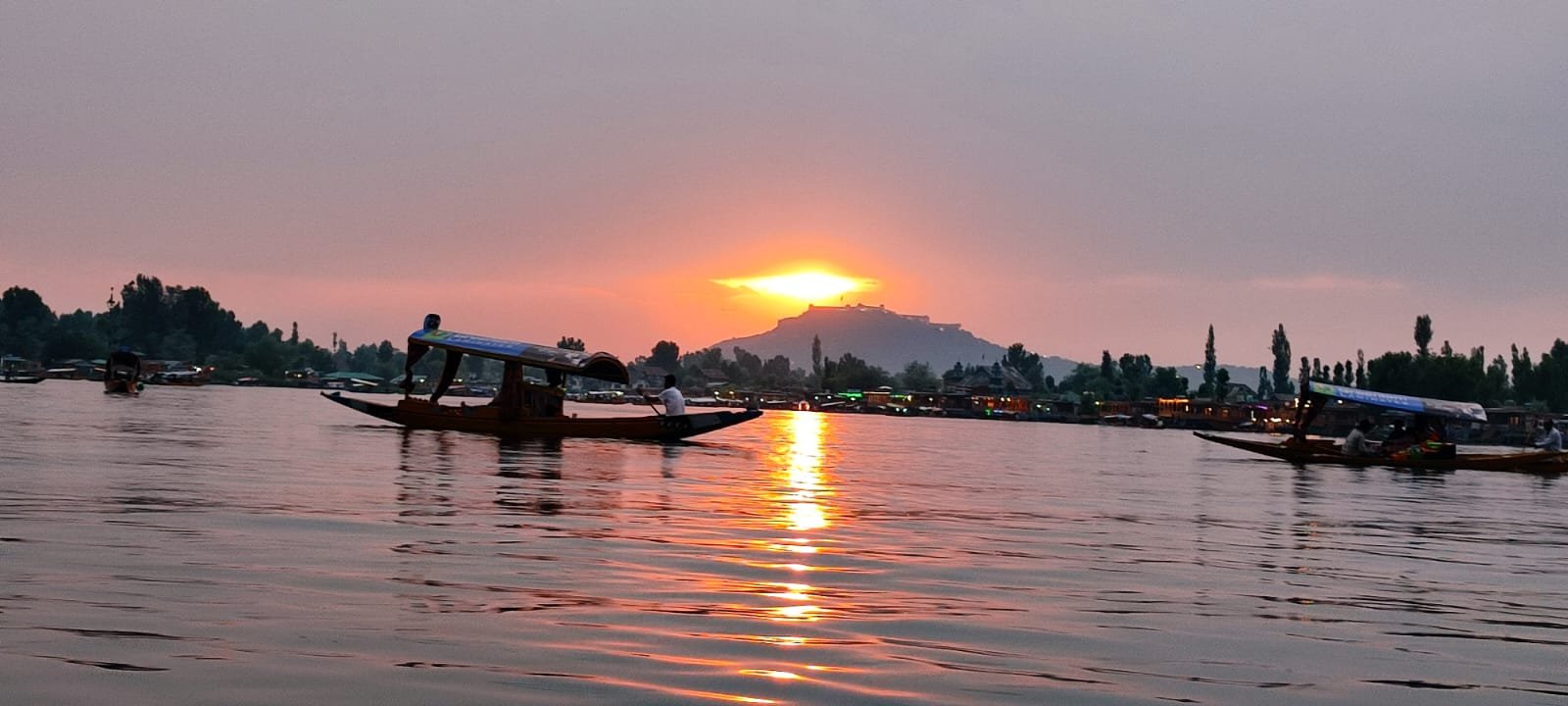 Dal Lake